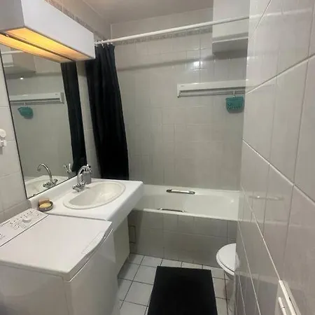 Appartement Studio Cosy 14 *